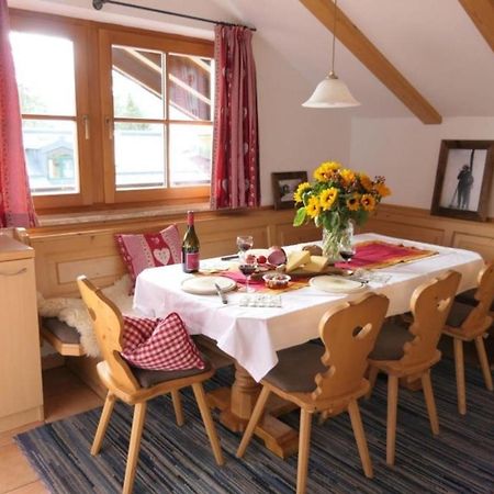 Schöne Dachgeschosswohnung Konigsleiten Exterior foto